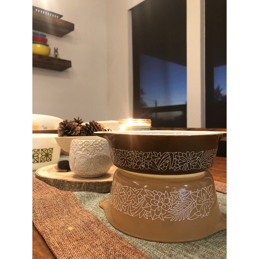 Pyrex Woodland Set